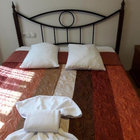 مرسين Tahtali Hotel المظهر الخارجي الصورة